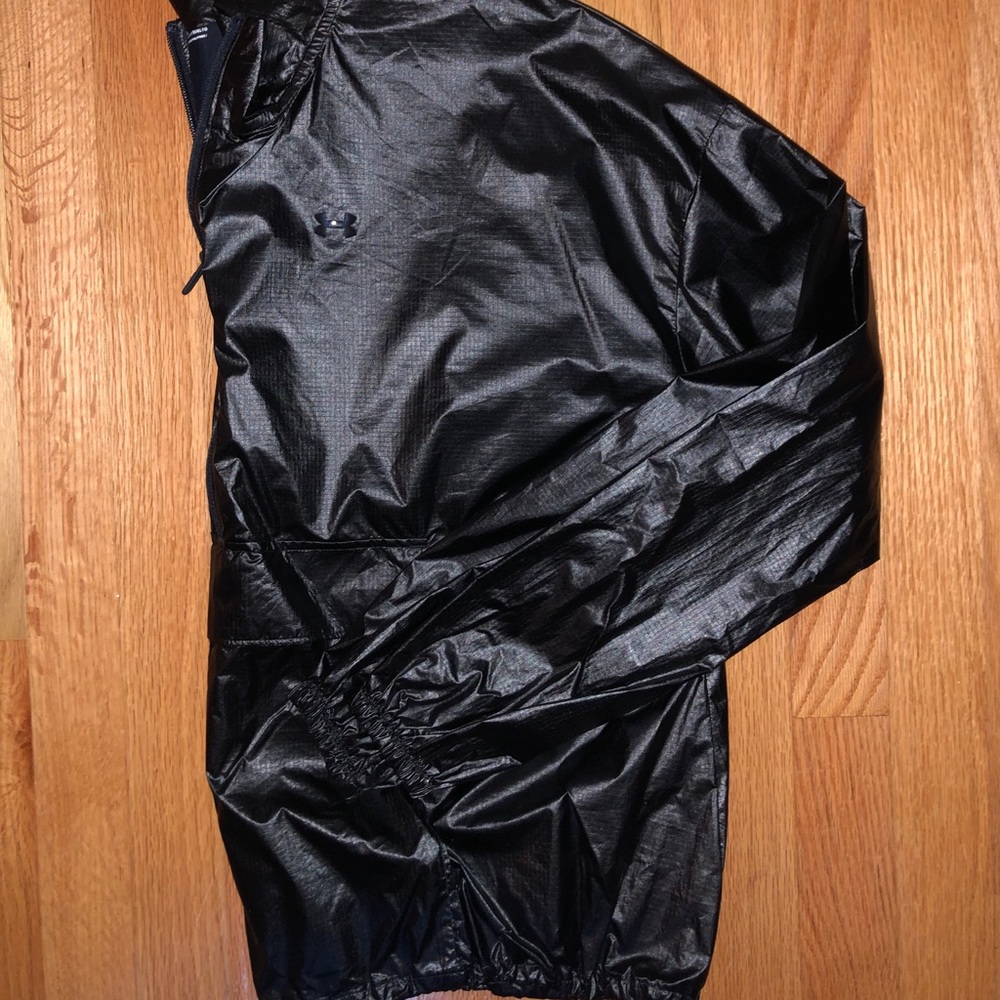 Under Armour Loose Fit Windbreaker